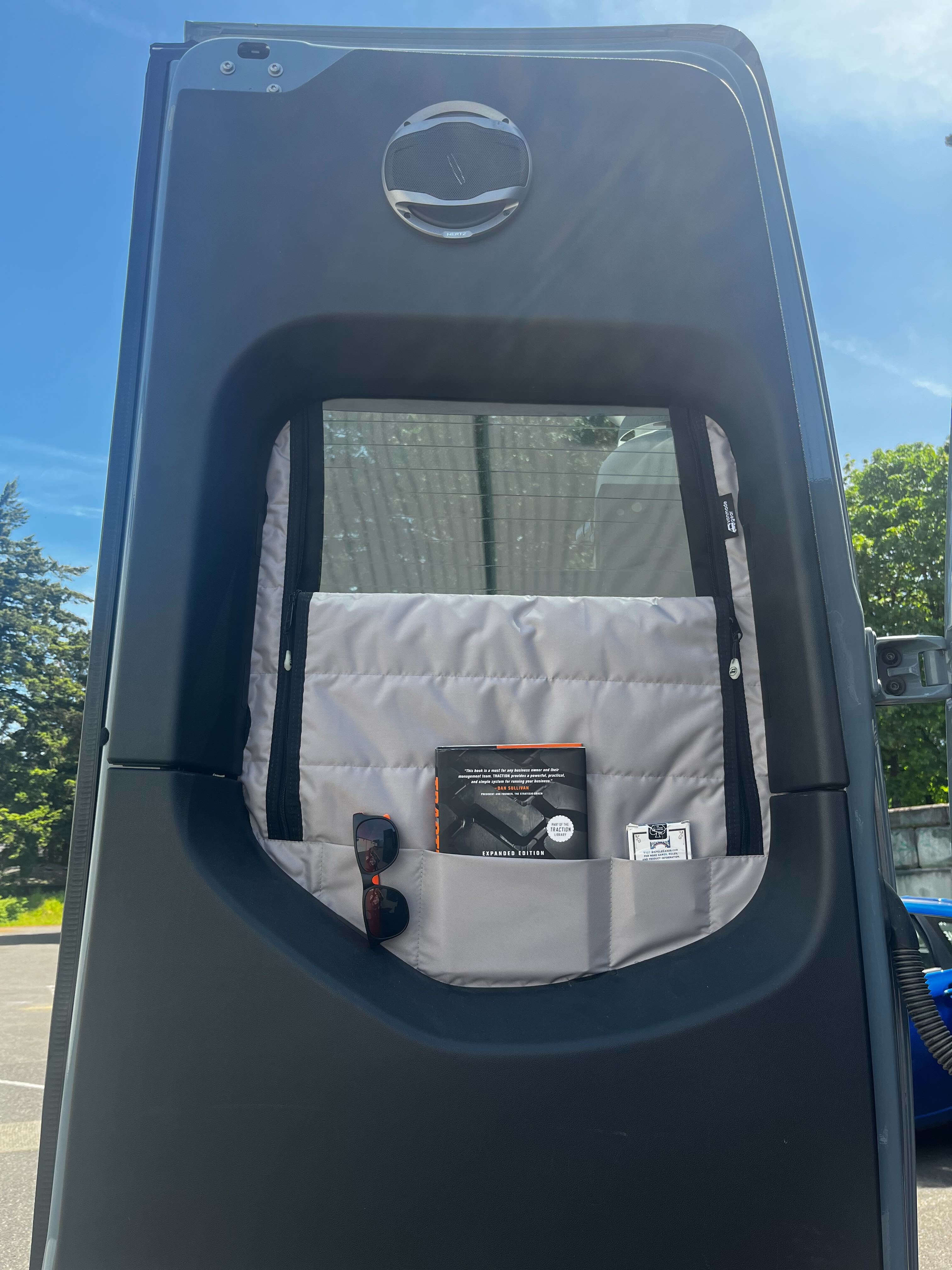 Sprinter 2019+ - Rear Doors (set) Zipper Series – Vanmade Gear