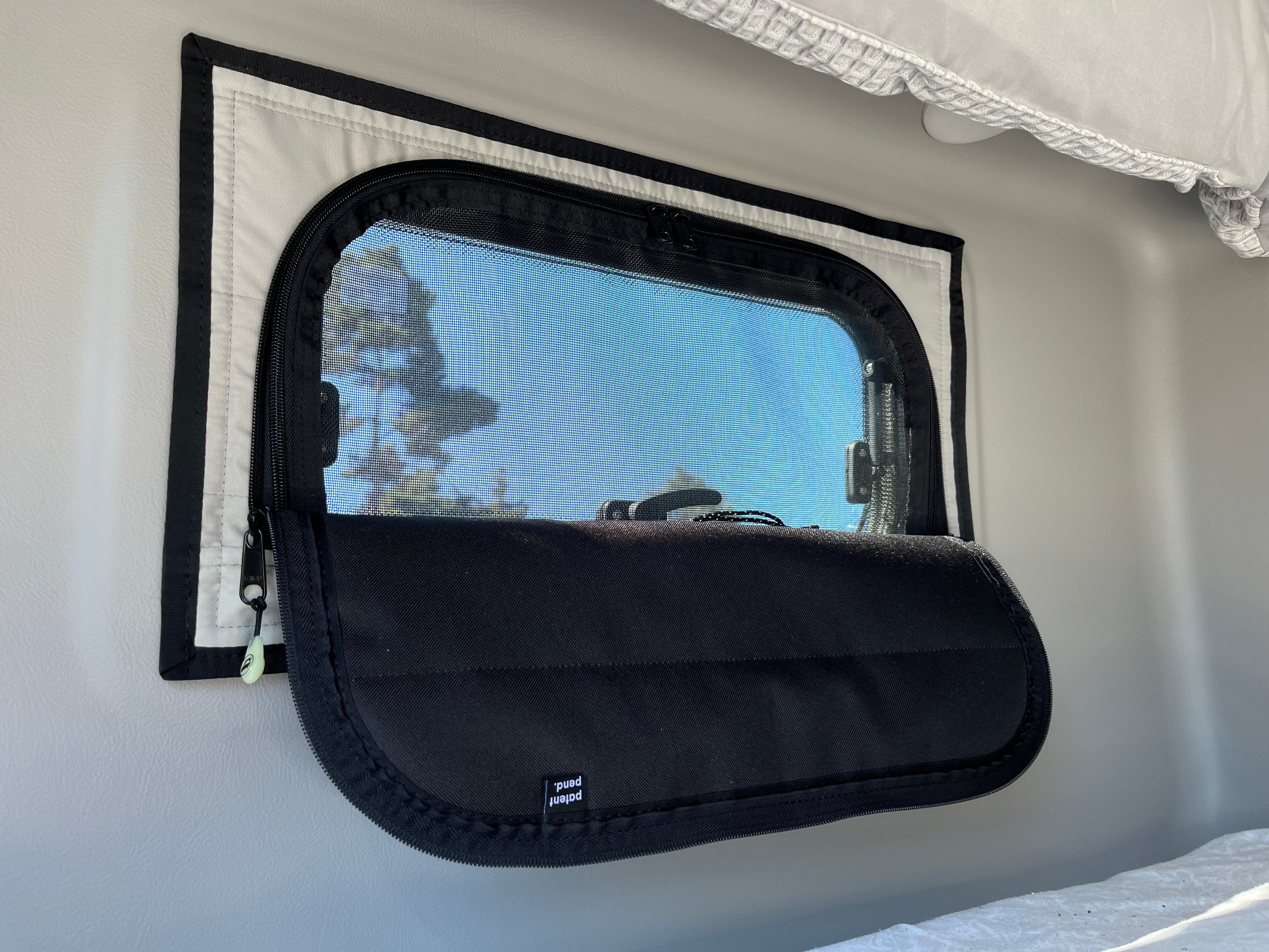 Revel - Bunk Window Zipper Shade – Vanmade Gear