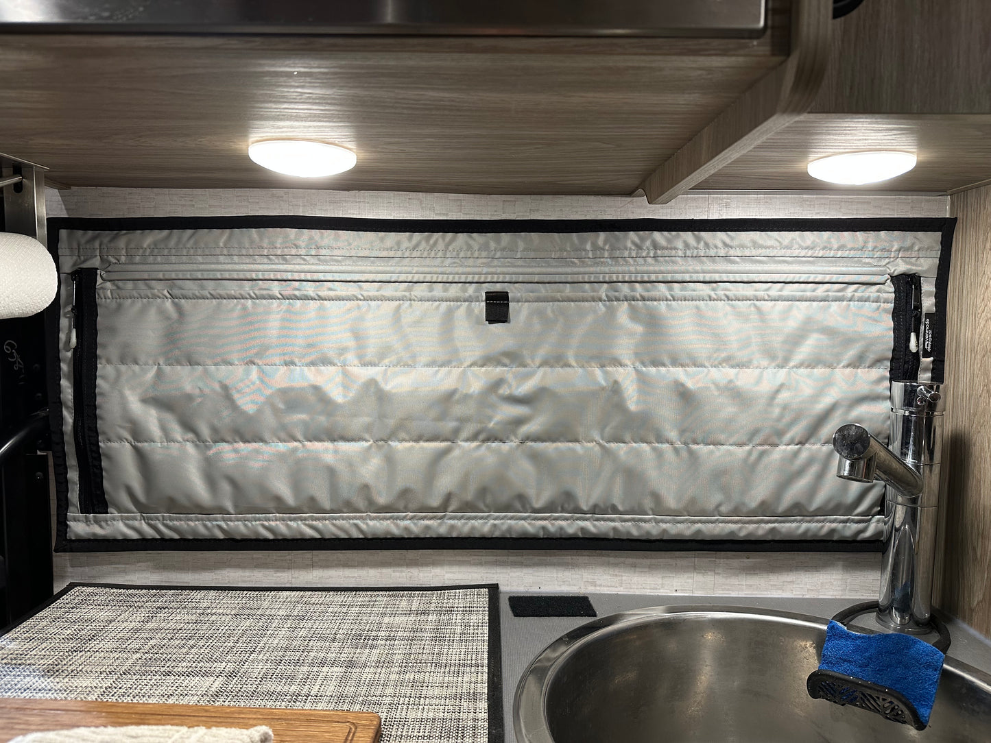Sprinter Ekko - FitRV Kitchen Shade