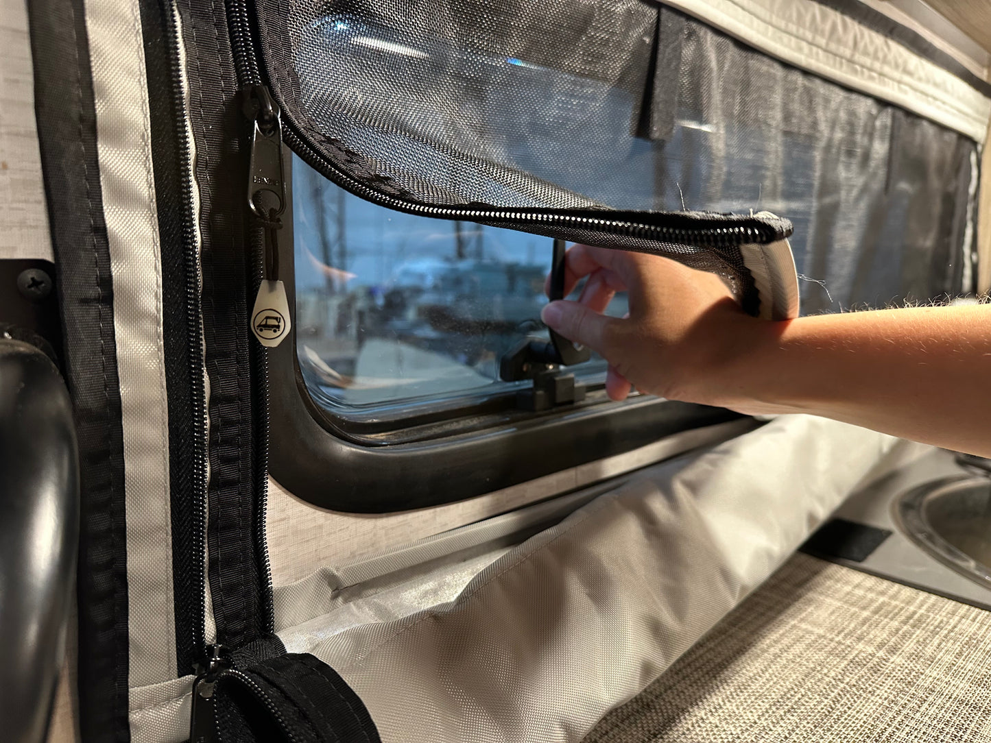 Sprinter Ekko - FitRV Kitchen Shade