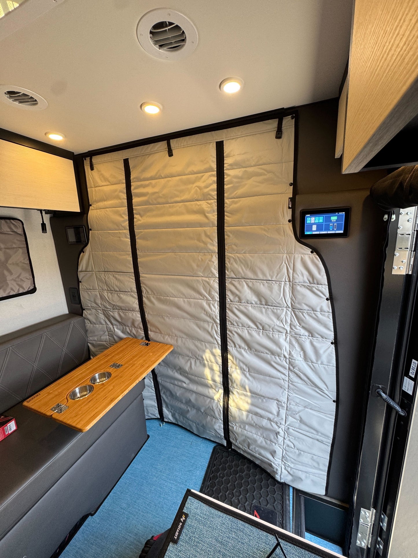 Tiffin Open Trail Cab Partition