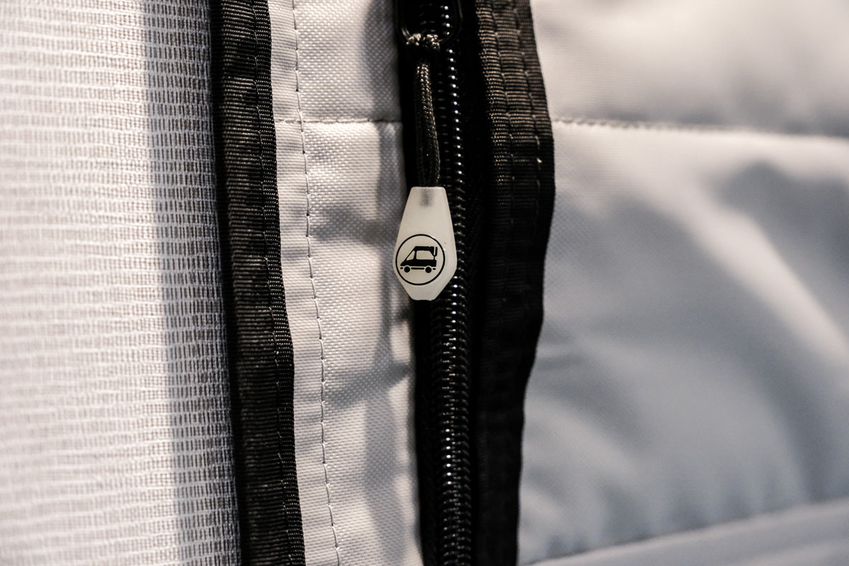 Tiffin Open Trail - Kitchen Zipper Shade