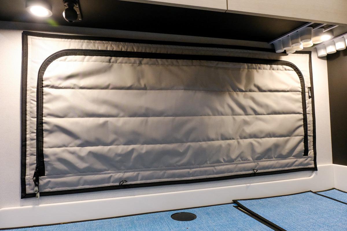 Tiffin Open Trail - Kitchen Zipper Shade